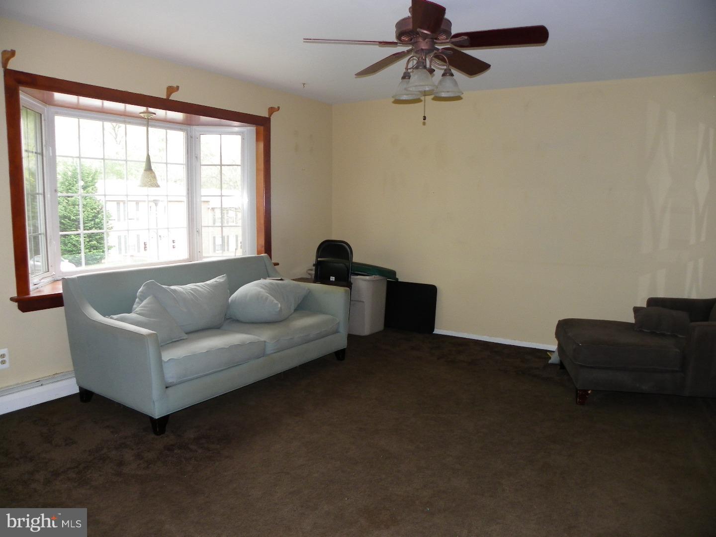 10918 East Keswick Road Philadelphia, PA 19154 - Photo 5 of 21 Gallery Image 5