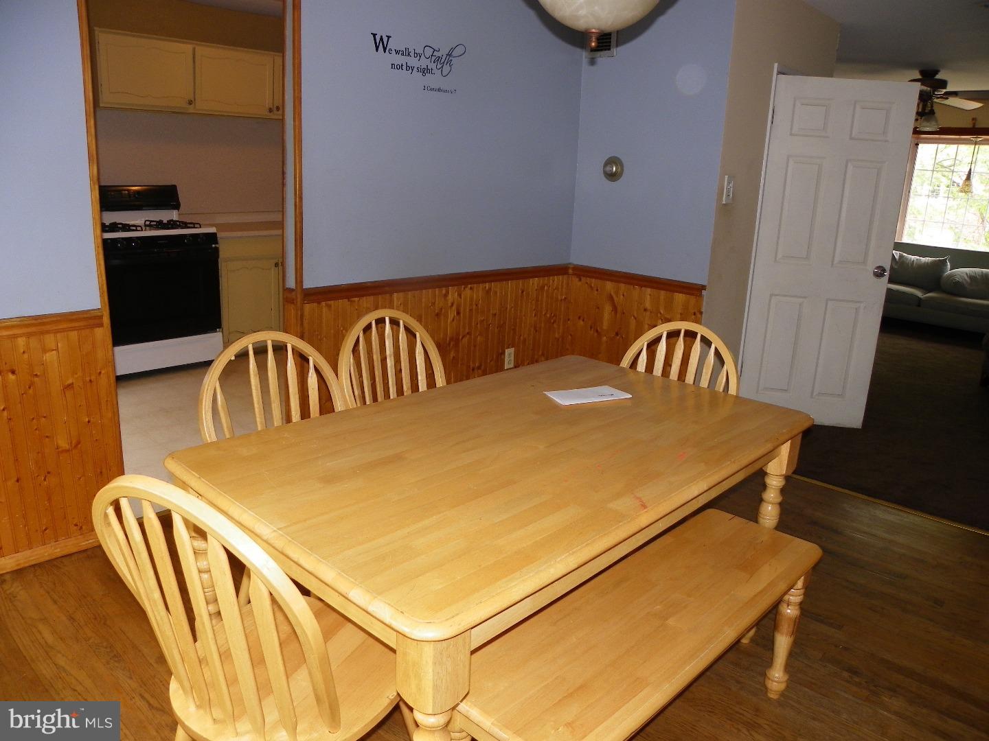 10918 East Keswick Road Philadelphia, PA 19154 - Photo 9 of 21 Gallery Image 9