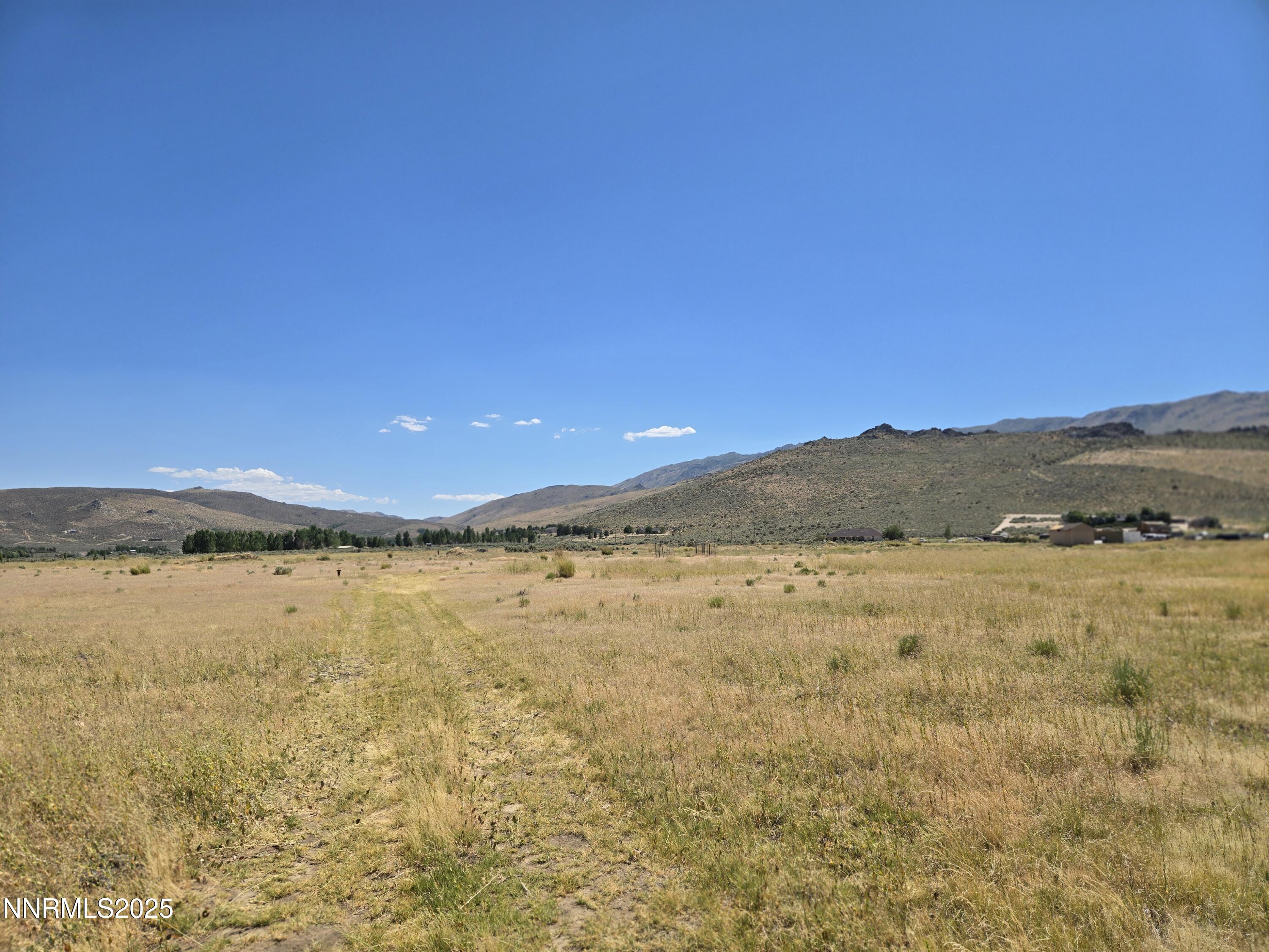 40 Cowhide Circle Reno, NV 89508 - Photo 2 of 19 a view of an ocean and beach