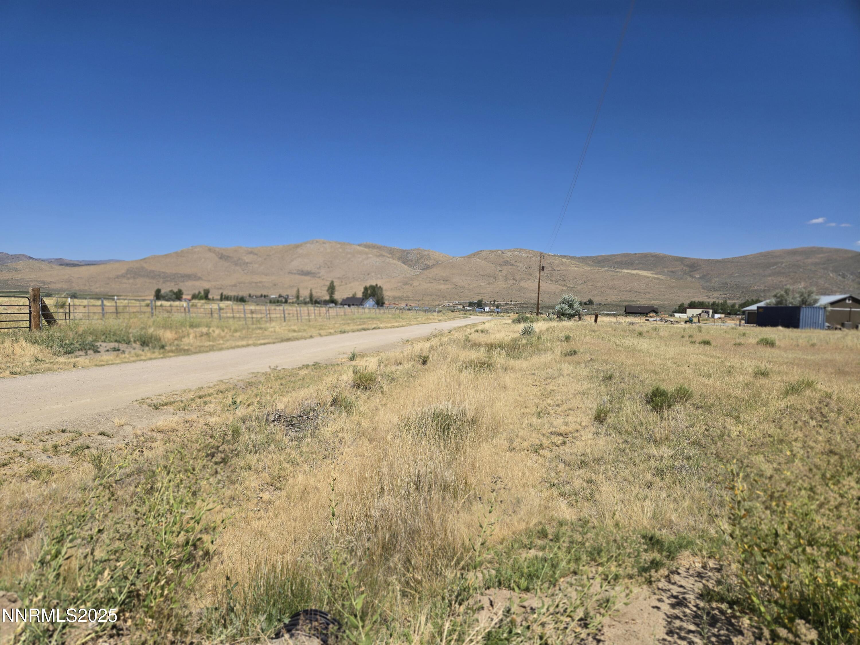 40 Cowhide Circle Reno, NV 89508 - Photo 5 of 19 a view of ocean view and mountain