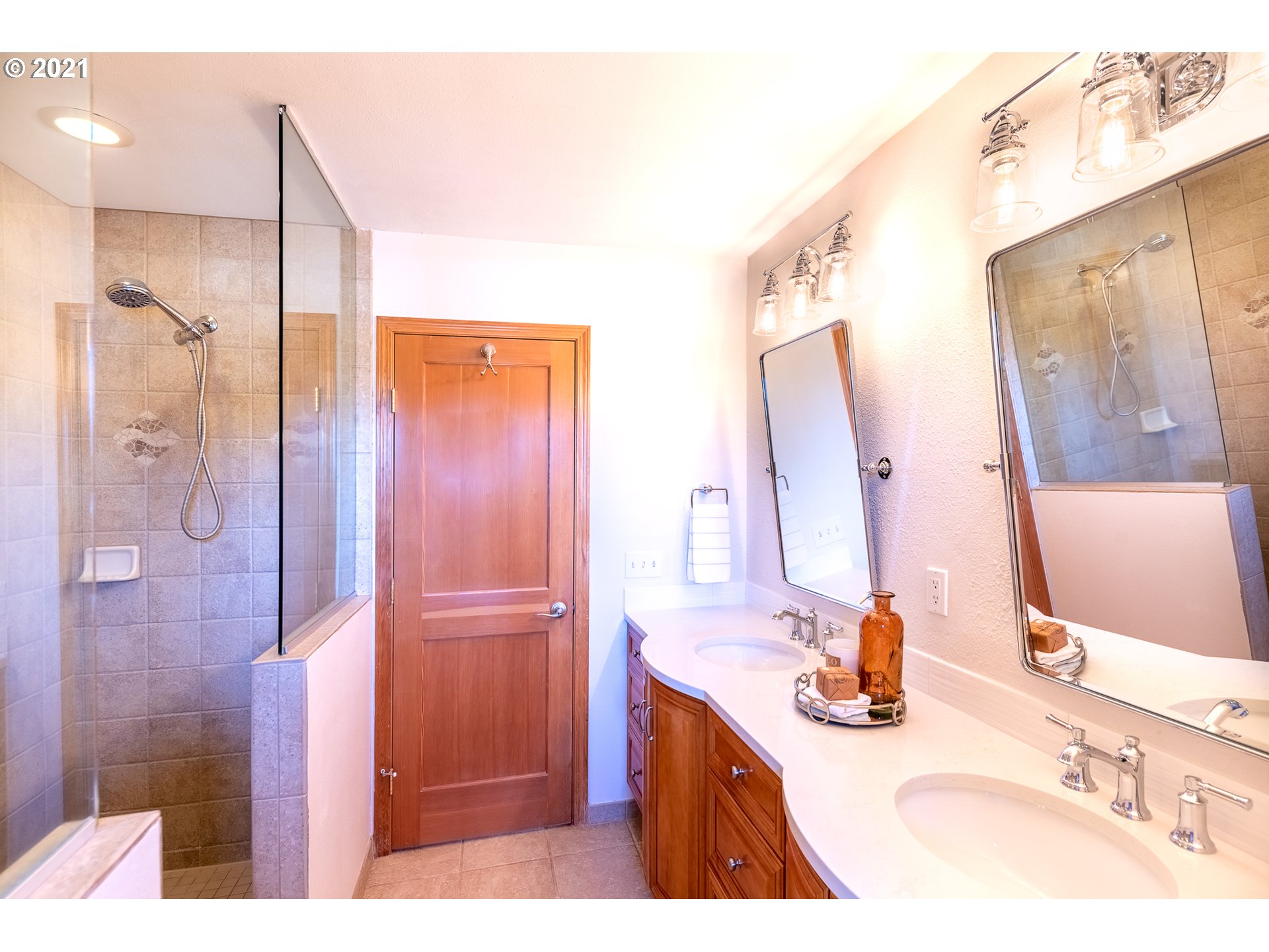 16675 Southwest Parrett Mountain Road Sherwood, OR 97140 - Photo 11 of 31 a bathroom with a sink vanity granite tub and shower