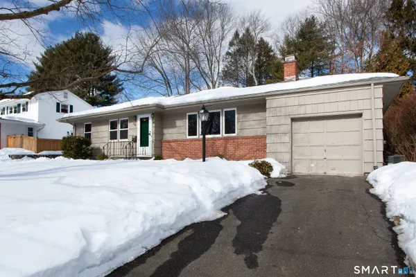 $3,400 | 26 East Maxwell Drive, West Hartford, CT 06107