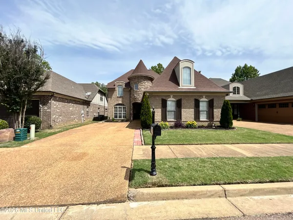 $459,900 | 9084 Belle Maison Boulevard, Olive Branch, MS 38654