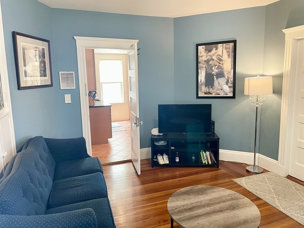 30 Tuttle Street, Unit 2 Boston, MA 02125 - Photo 4 of 26 Gallery Image 4