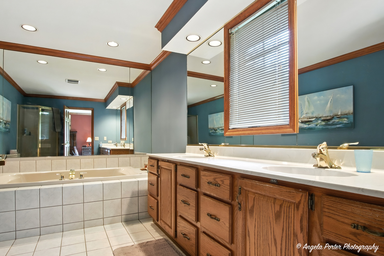 1815 Vineyard Lane Spring Grove, IL 60081 - Photo 21 of 42 Gallery Image 21