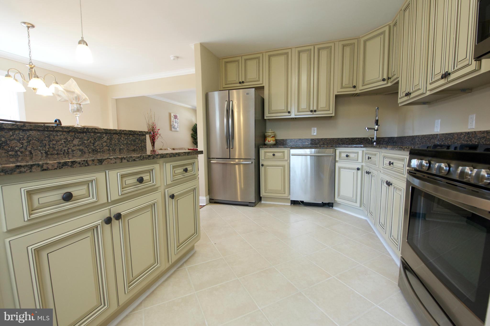 3823 Offutt Road Randallstown, MD 21133 - Photo 1 of 25 Kitchen