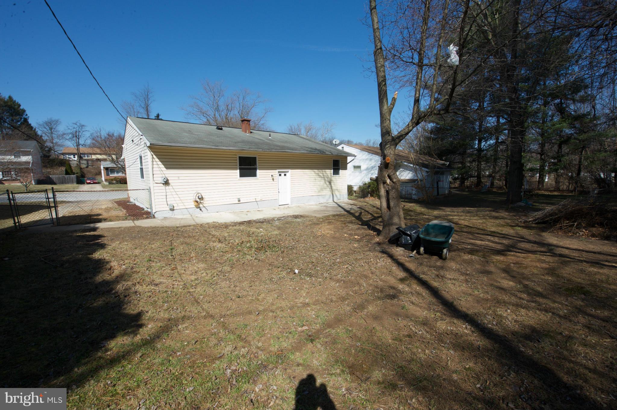 3823 Offutt Road Randallstown, MD 21133 - Photo 24 of 25 Large fenced in yard