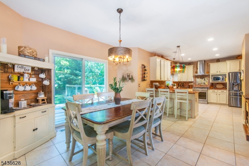 5 Kingston Court Oak Ridge, NJ 07438 - Photo 17 of 49