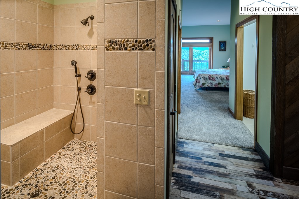 196 Hanley Lane Boone, NC 28607 - Photo 15 of 27 a bathroom with a shower