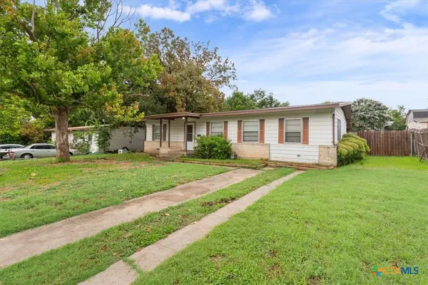 $159,900 | 205 West Walker Avenue, Temple, TX 76501
