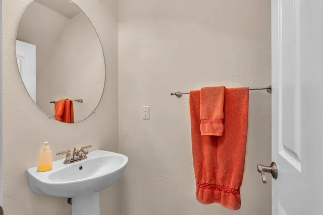 $348,000 | 601 Betten Street, Los Banos, CA 93635