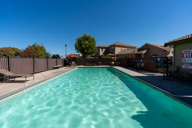 $348,000 | 601 Betten Street, Los Banos, CA 93635