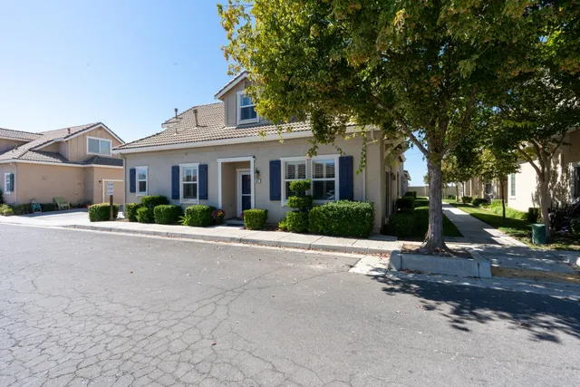 $348,000 | 601 Betten Street, Los Banos, CA 93635