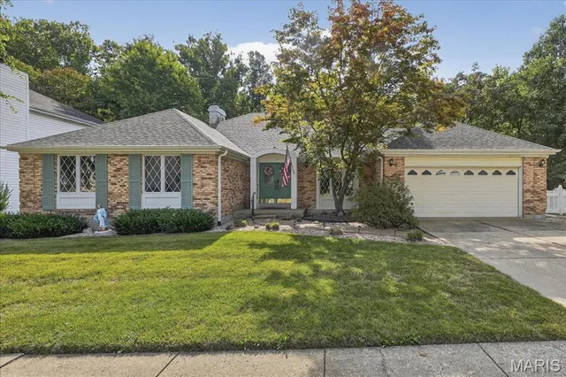 $350,000 | 134 Beaujolais Drive, Florissant, MO 63031