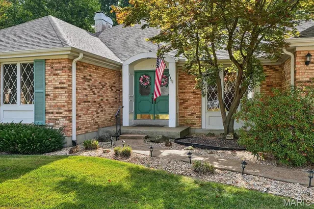 $350,000 | 134 Beaujolais Drive, Florissant, MO 63031