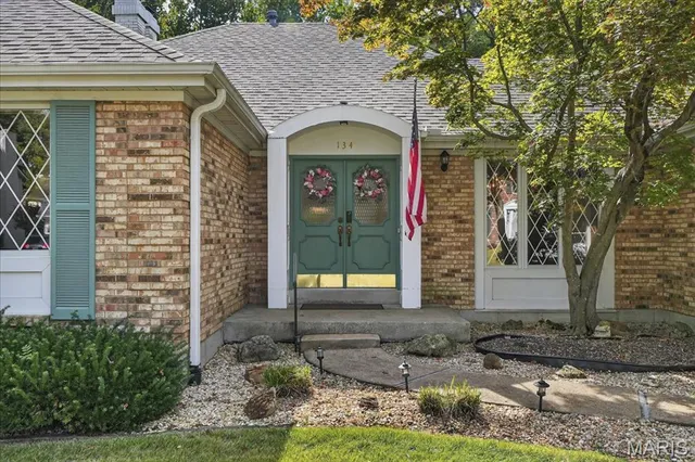 $350,000 | 134 Beaujolais Drive, Florissant, MO 63031
