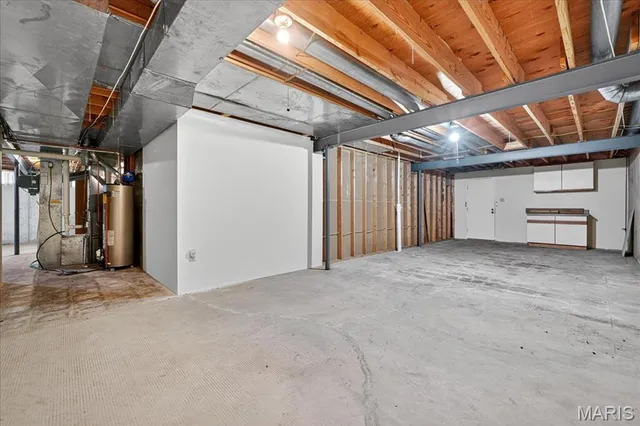 $350,000 | 134 Beaujolais Drive, Florissant, MO 63031