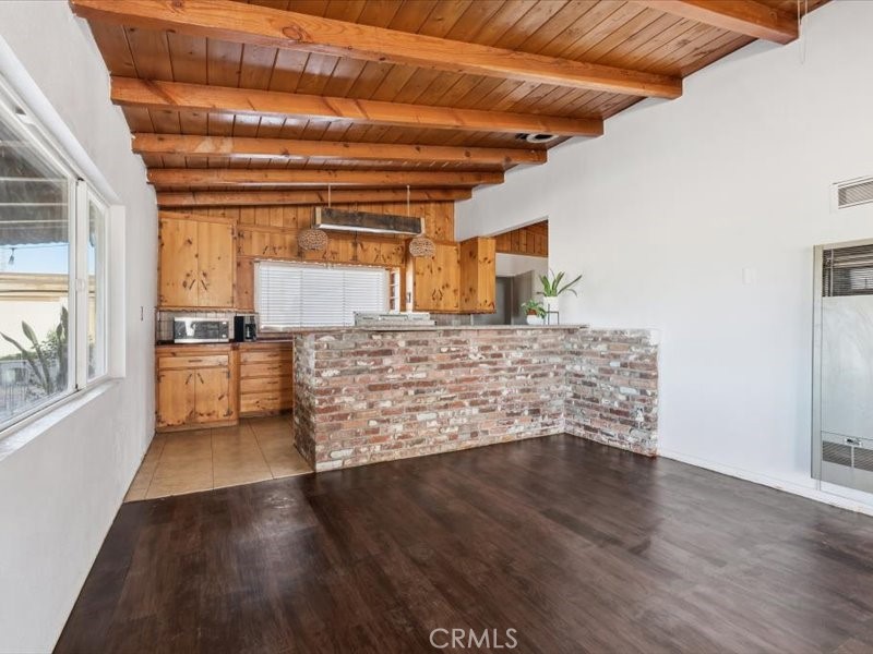 19876 Lodema Road Apple Valley, CA 92307 - Photo 13 of 40 a view of a storage & utility room