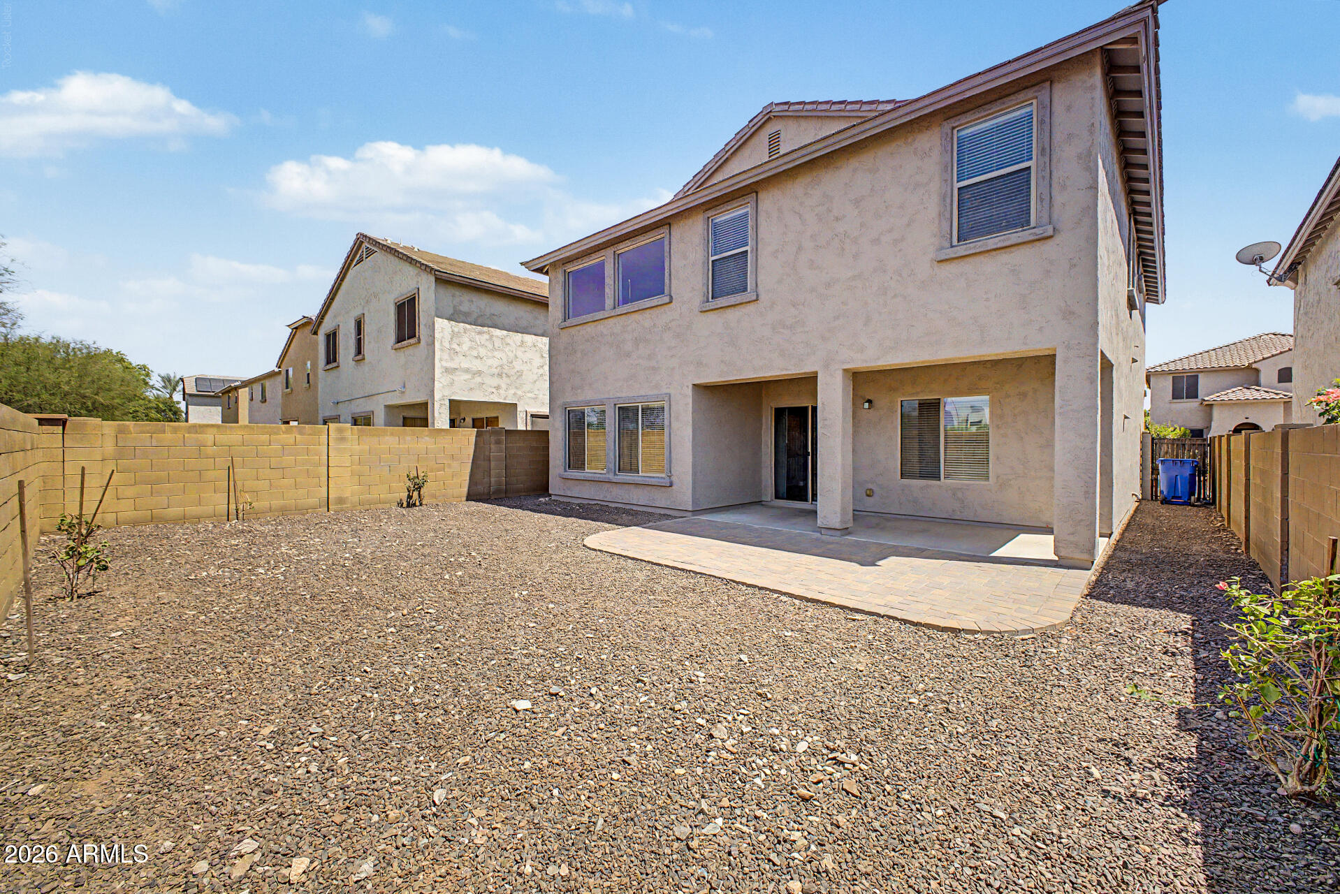 2042 West Davis Road Phoenix, AZ 85023 - Photo 44 of 59 44 - Davis