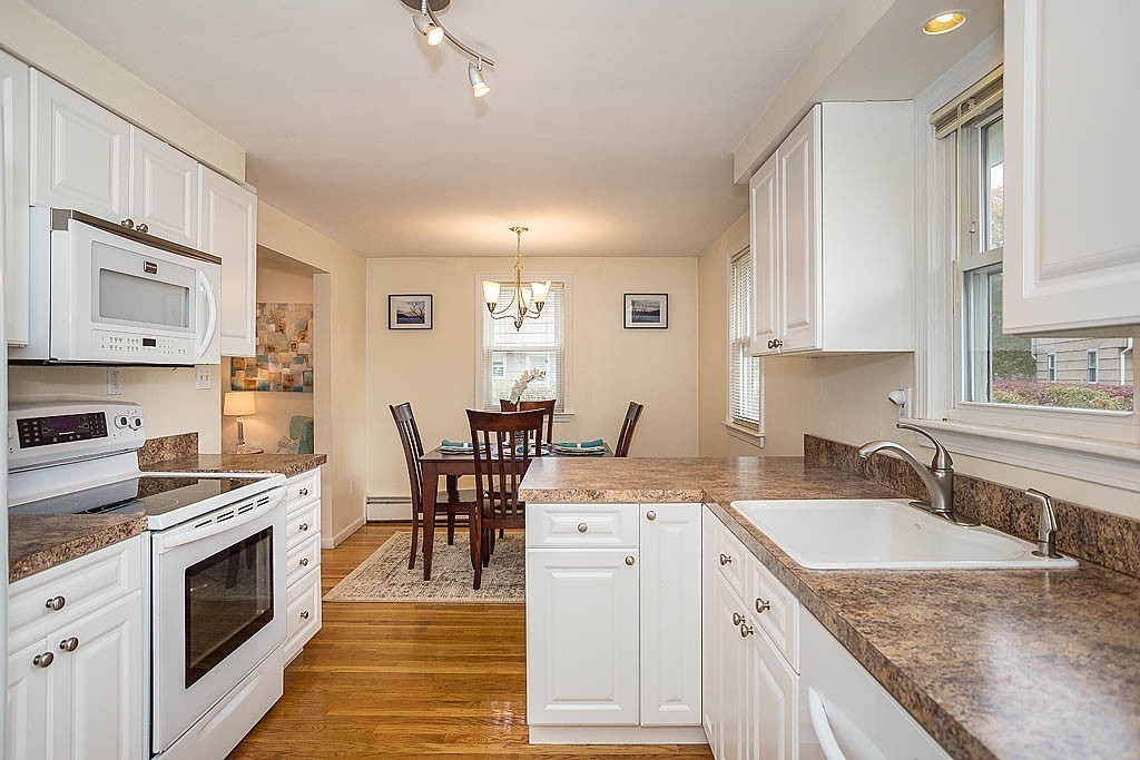 34 George Road, Unit 34 Winchester, MA 01890 - Photo 11 of 19