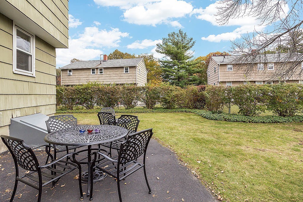 34 George Road, Unit 34 Winchester, MA 01890 - Photo 18 of 19