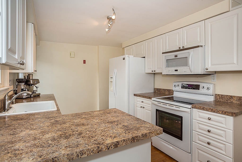 34 George Road, Unit 34 Winchester, MA 01890 - Photo 10 of 19
