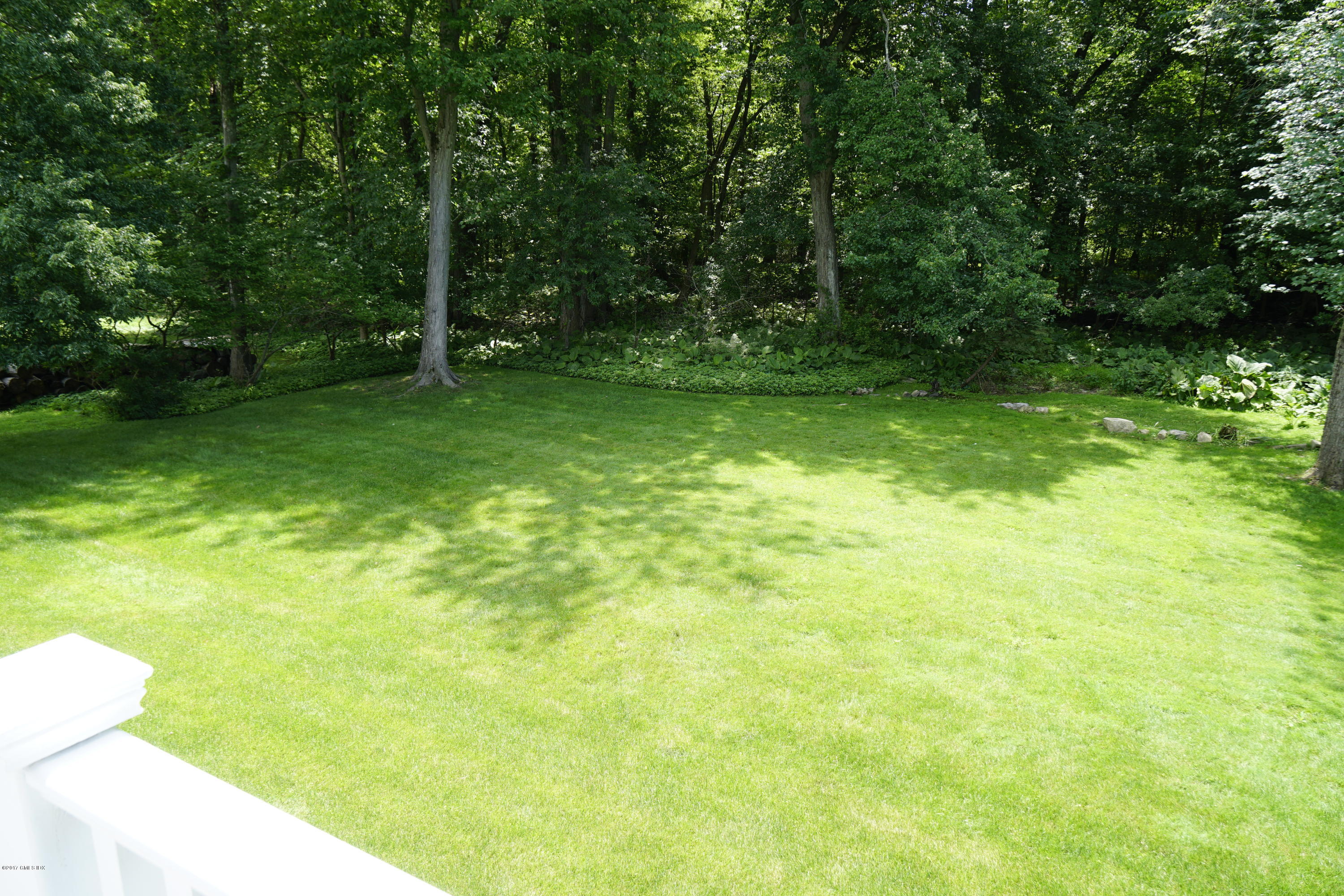 12 Birdsong Place Riverside, CT 06878 - Photo 29 of 30 a view of yard with green space