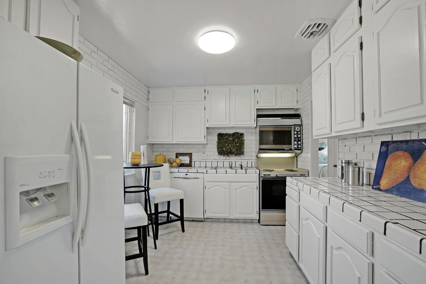 6546 Mayhews Landing Road Newark, CA 94560 - Photo 11 of 32 Gallery Image 11