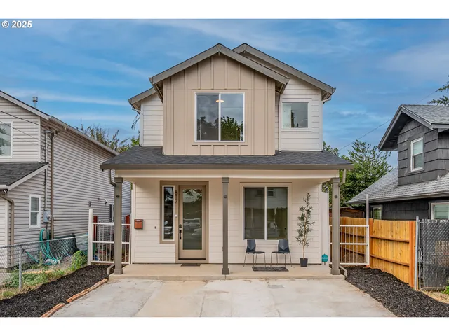 $475,000 | 817 Northeast 94th Avenue, Portland, OR 97220
