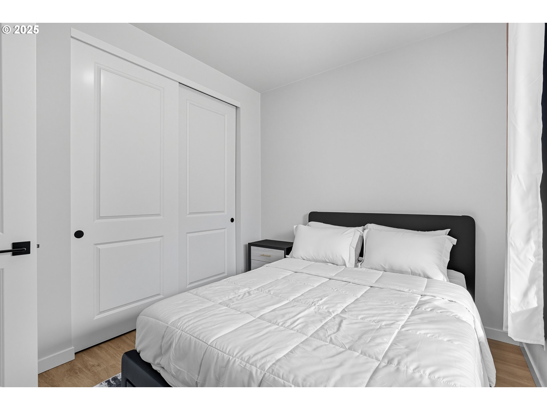 817 Northeast 94th Avenue Portland, OR 97220 - Photo 16 of 39