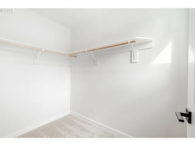 $475,000 | 817 Northeast 94th Avenue, Portland, OR 97220