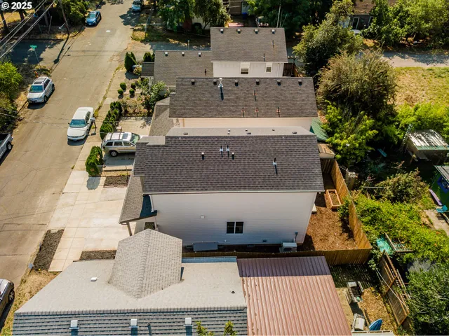 $475,000 | 817 Northeast 94th Avenue, Portland, OR 97220