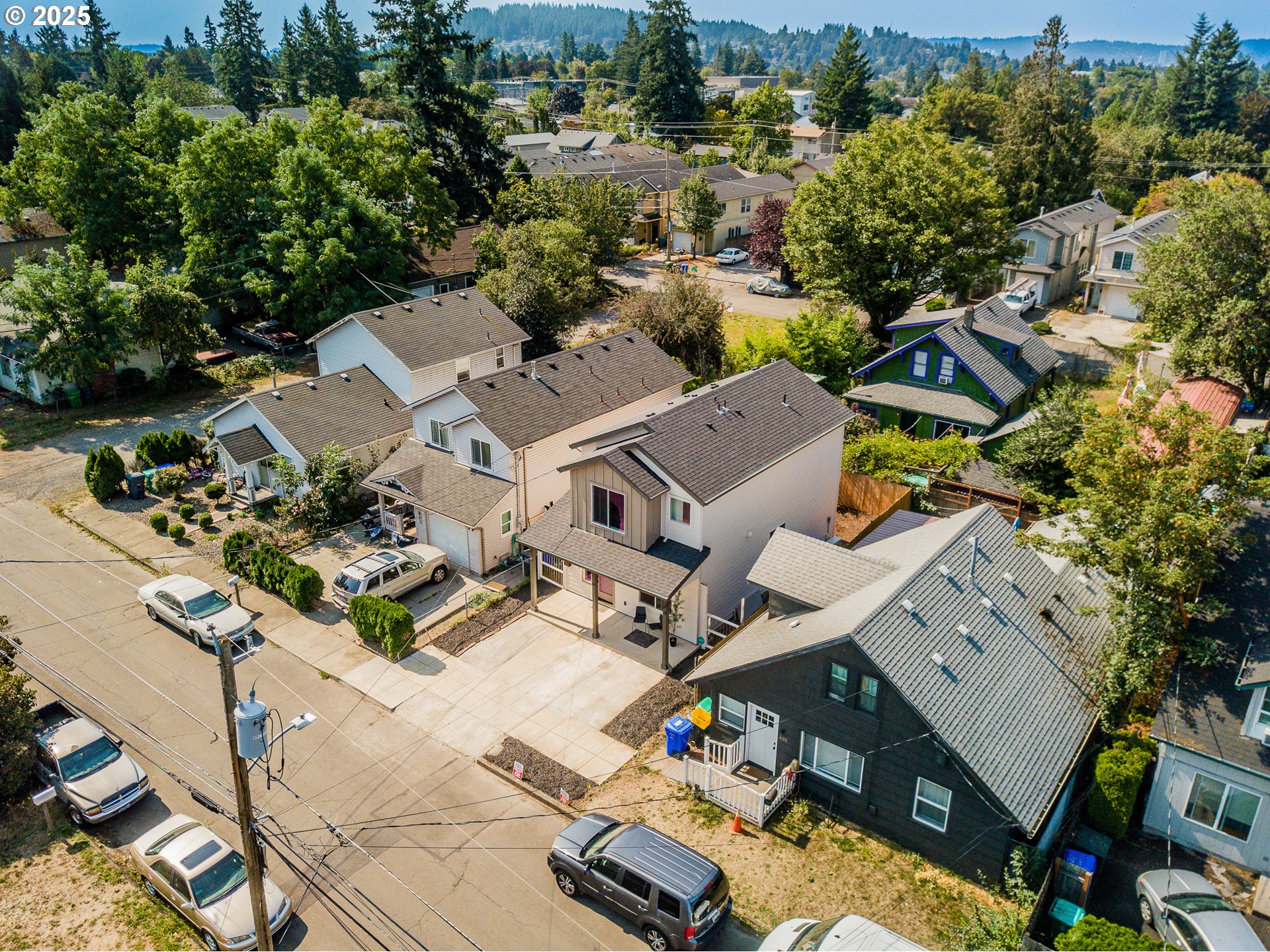 817 Northeast 94th Avenue Portland, OR 97220 - Photo 37 of 39