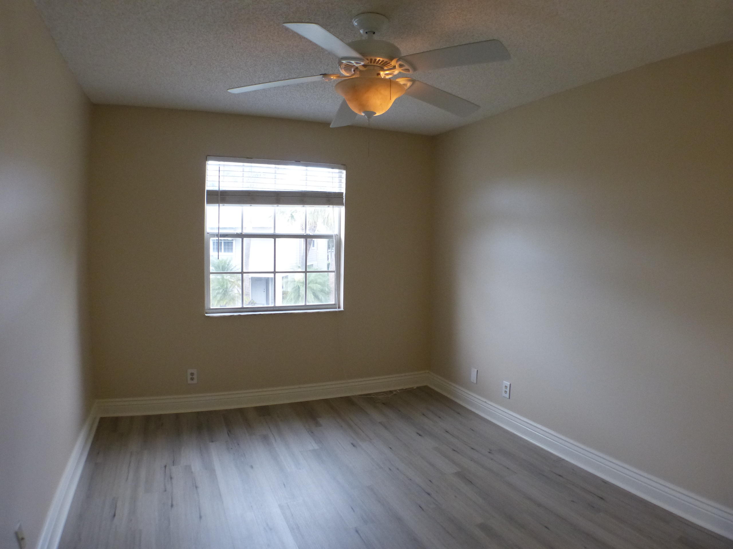 5040 Pointe Emerald Lane Boca Raton, FL 33486 - Photo 40 of 42 Bed 3