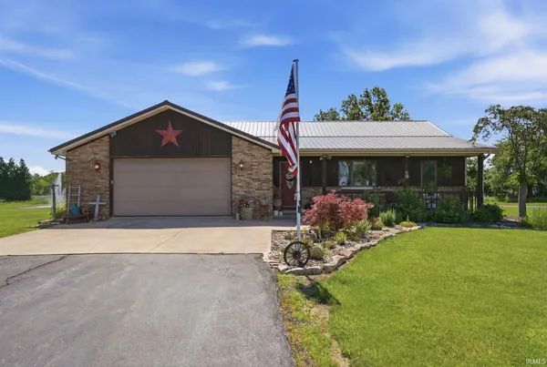$499,900 | 15001 Brunson Road, Hoagland, IN 46745