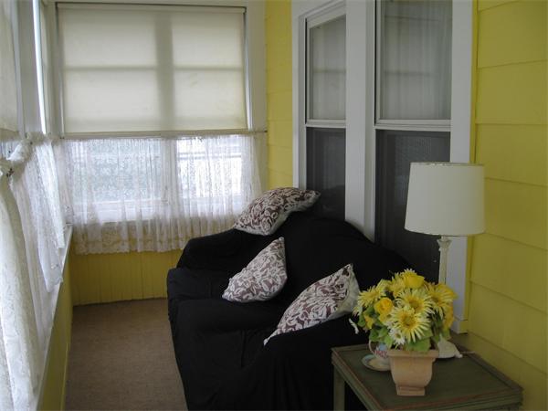 164 Derby Road Melrose, MA 02176 - Photo 2 of 11 Gallery Image 2