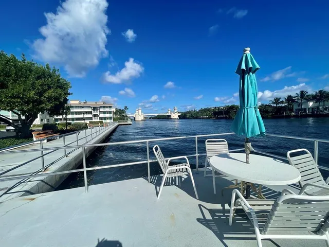 $1,400 | 340 Horizon West, Unit 110, Boynton Beach, FL 33435