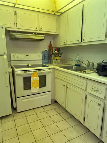 $1,400 | 340 Horizon West, Unit 110, Boynton Beach, FL 33435