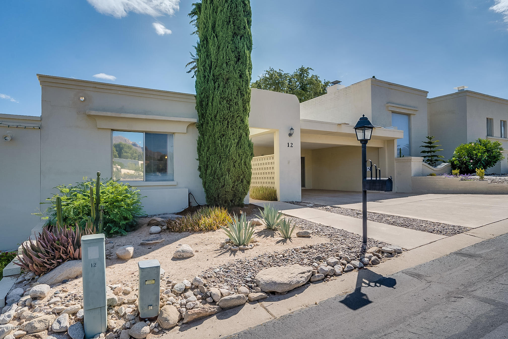 6100 North Oracle Road, Unit 12 Tucson, AZ 85704 - Photo 3 of 35