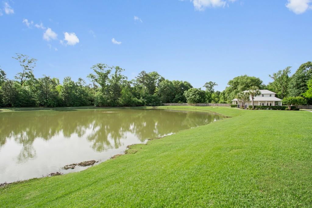 1205 Rue Monet Mandeville, LA 70471 - Photo 3 of 5 Gallery Image 3