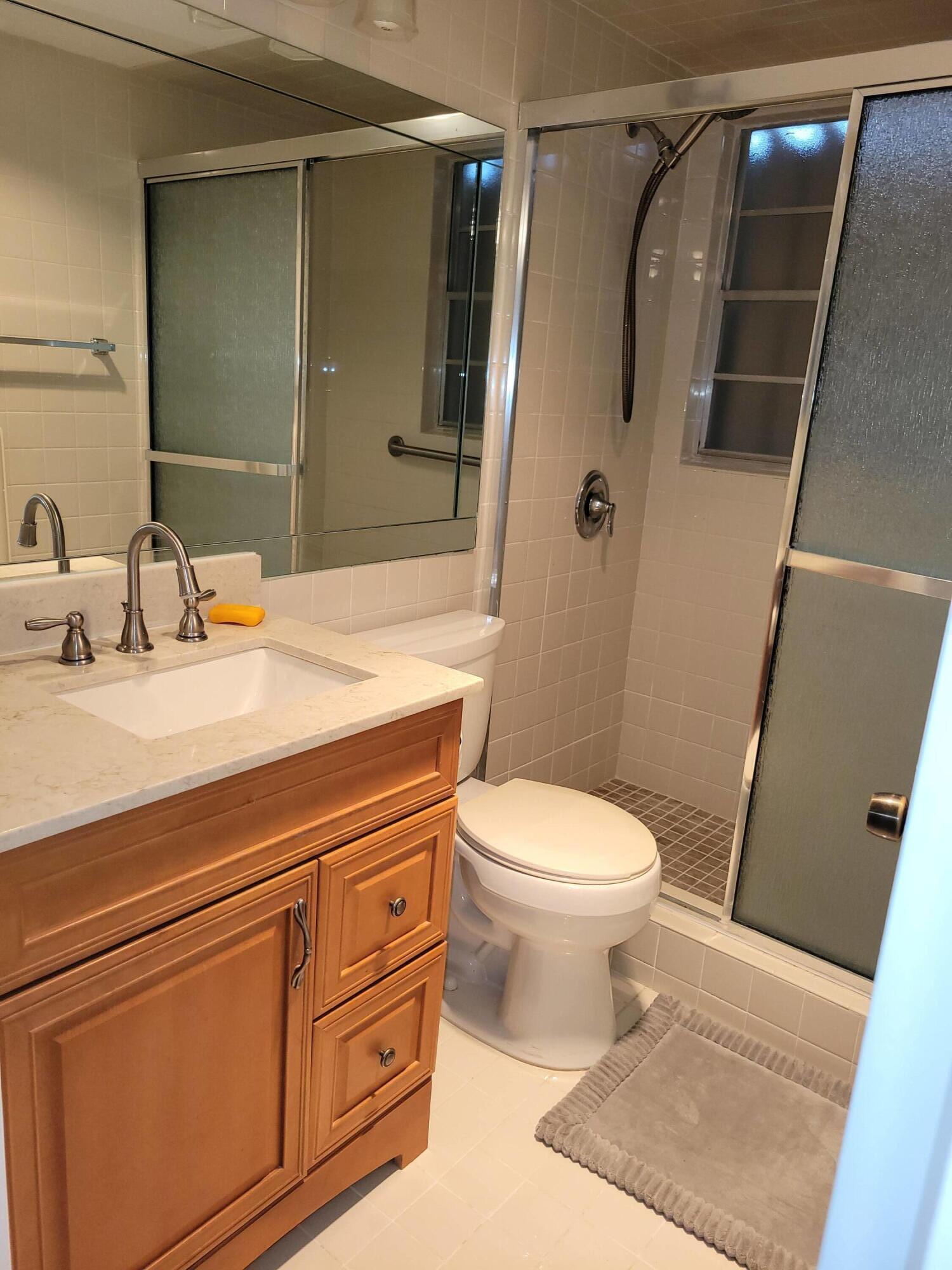 207 Fanshaw East Boca Raton, FL 33434 - Photo 17 of 52 20210623_164049