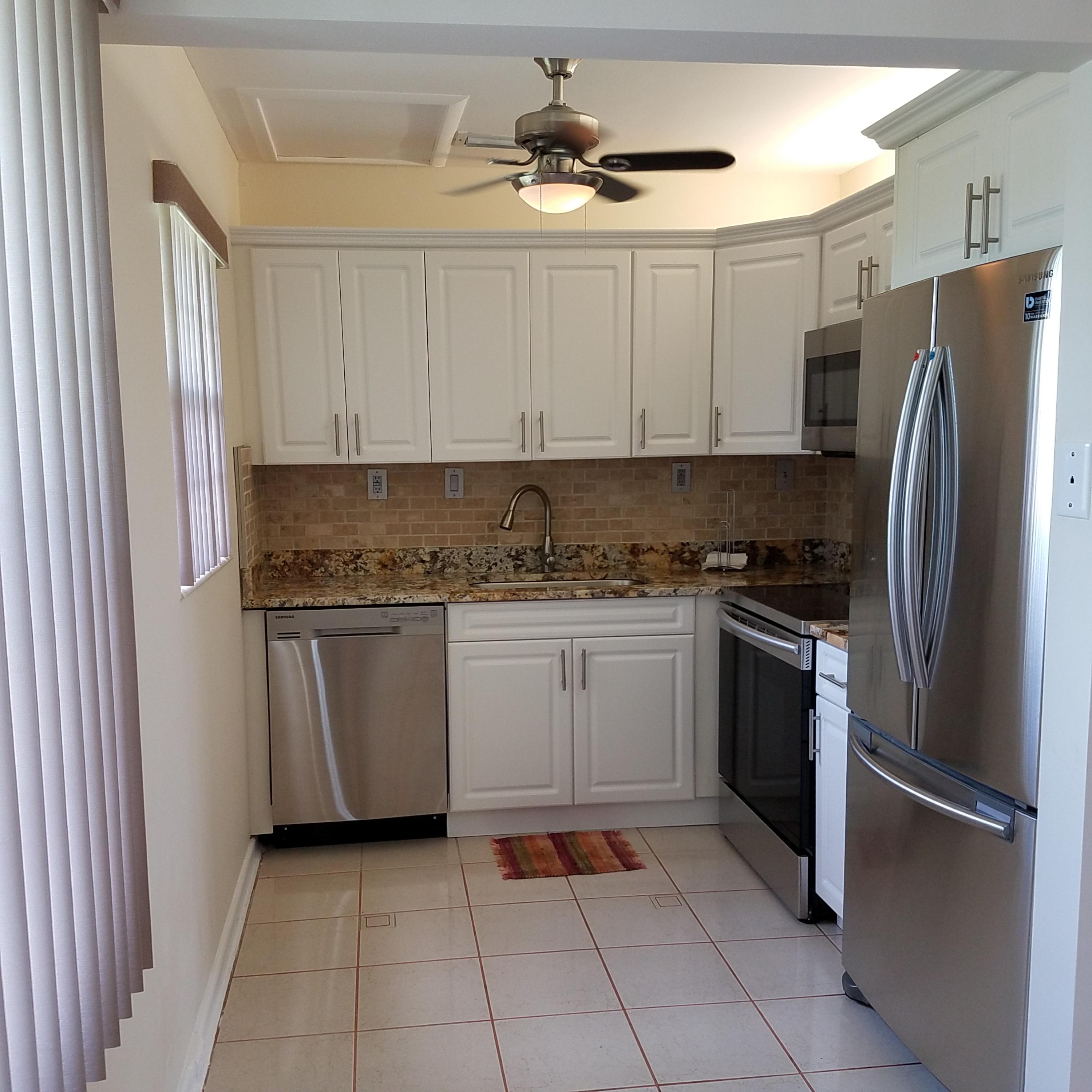 207 Fanshaw East Boca Raton, FL 33434 - Photo 2 of 52 2018-09-28 13.36.13