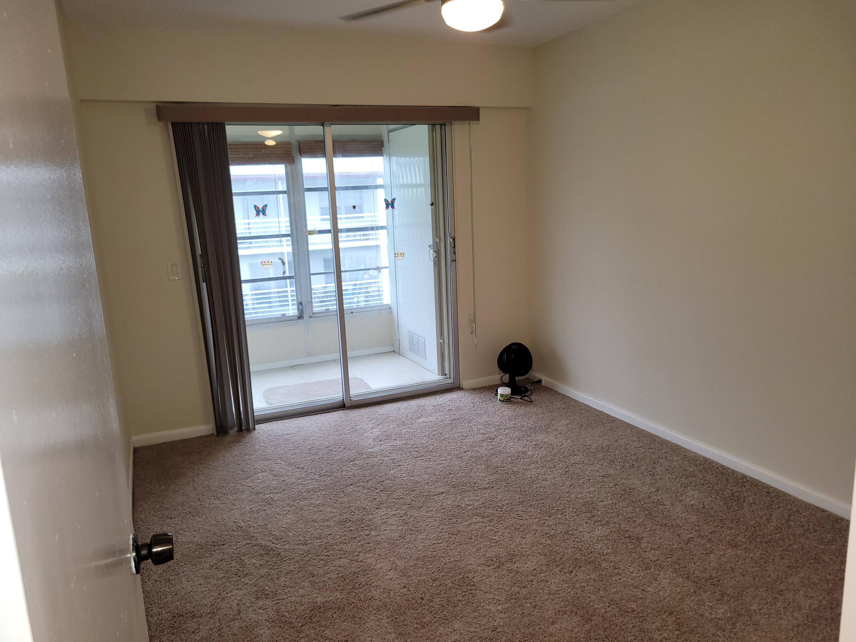 207 Fanshaw East Boca Raton, FL 33434 - Photo 24 of 52 20210623_164317