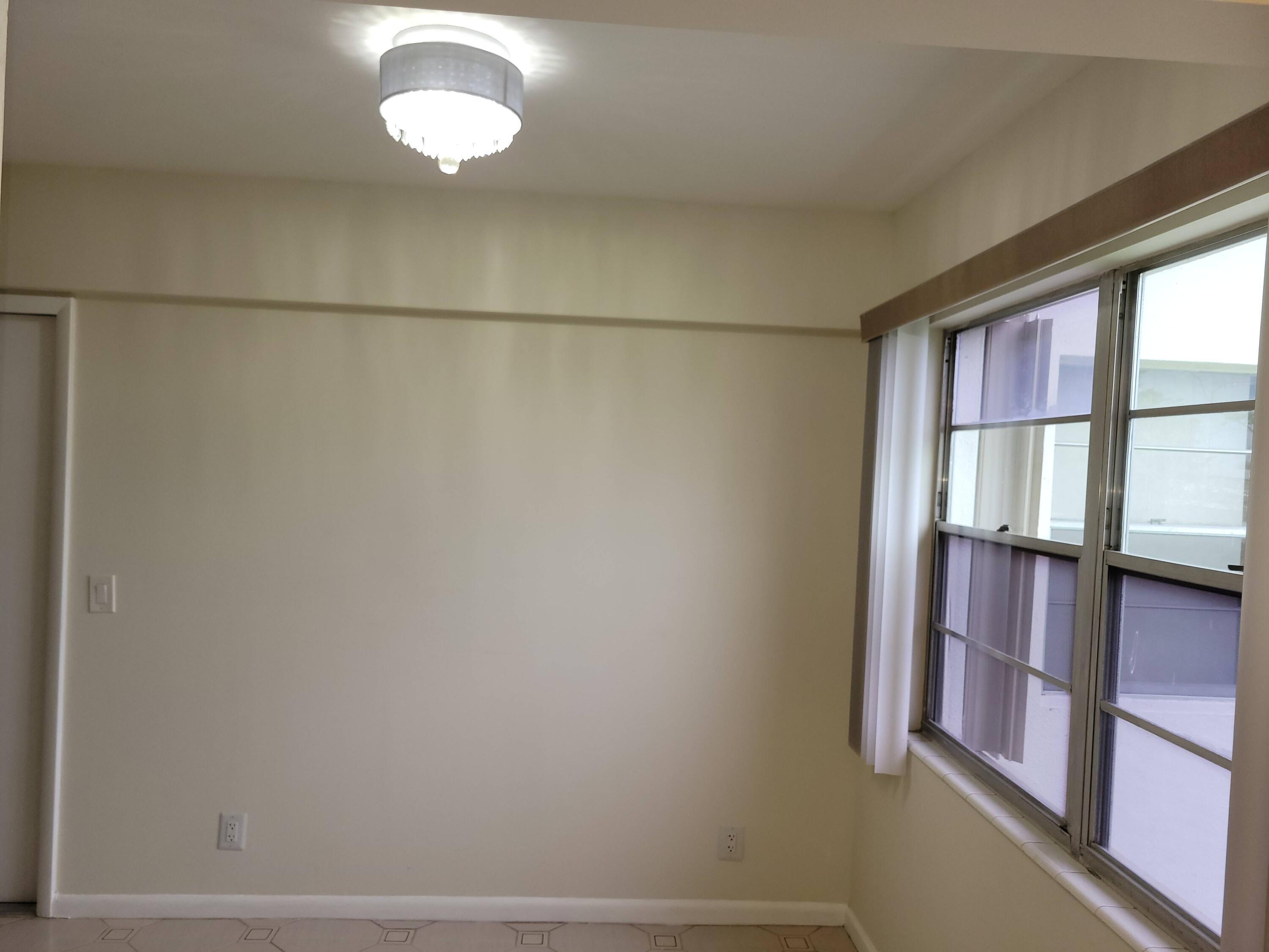 207 Fanshaw East Boca Raton, FL 33434 - Photo 9 of 52 20210623_163744