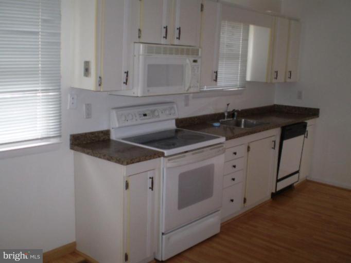 2130 Round Hill Road Fallston, MD 21047 - Photo 5 of 6 Kitchen