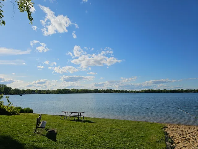 $259,999 | 519 Greenwood Drive, Round Lake Park, IL 60073