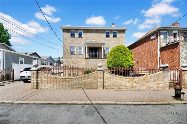 $1,175,000 | 0 Dean Avenue | Throgs Neck