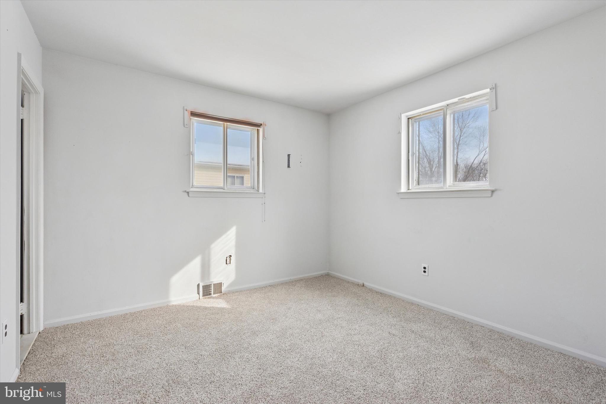 1551 Fitzwatertown Road Willow Grove, PA 19090 - Photo 12 of 25