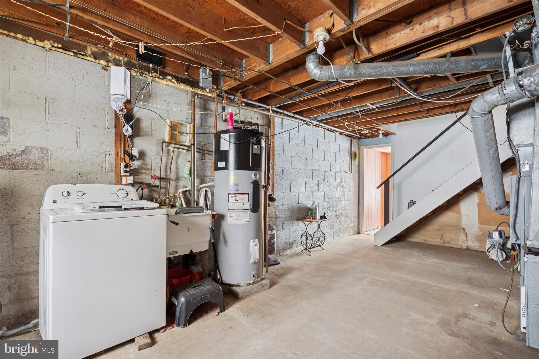 1551 Fitzwatertown Road Willow Grove, PA 19090 - Photo 23 of 25