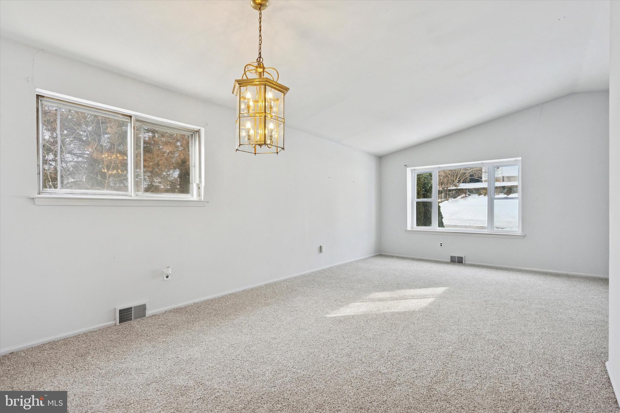 1551 Fitzwatertown Road Willow Grove, PA 19090 - Photo 7 of 25